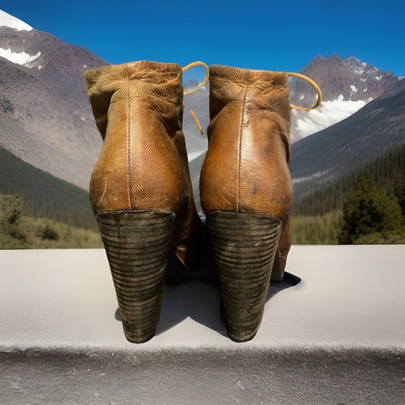 Steve Madden Raspy Cognac Leather High Heel Ankle Boots Women's Size‎ 8 VNTG! - Picture 5 of 6